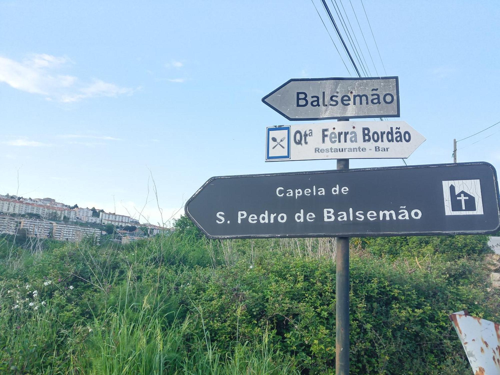 O Cantinho Da Laura Lamego Bagian luar foto